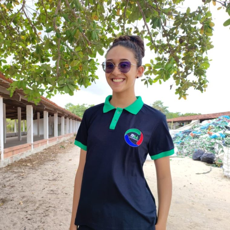 Sâmyla Kelly - Agente ambiental da Coopbravo - @kelly_samyla
